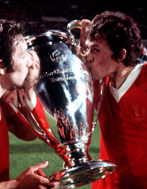 Jimmy Case og Phil Neal etter Europacupfinalen mot Borussia Mönchengladbach i 1977.